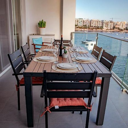 Seafront Two Bedroom Apartment Saint Julian's エクステリア 写真