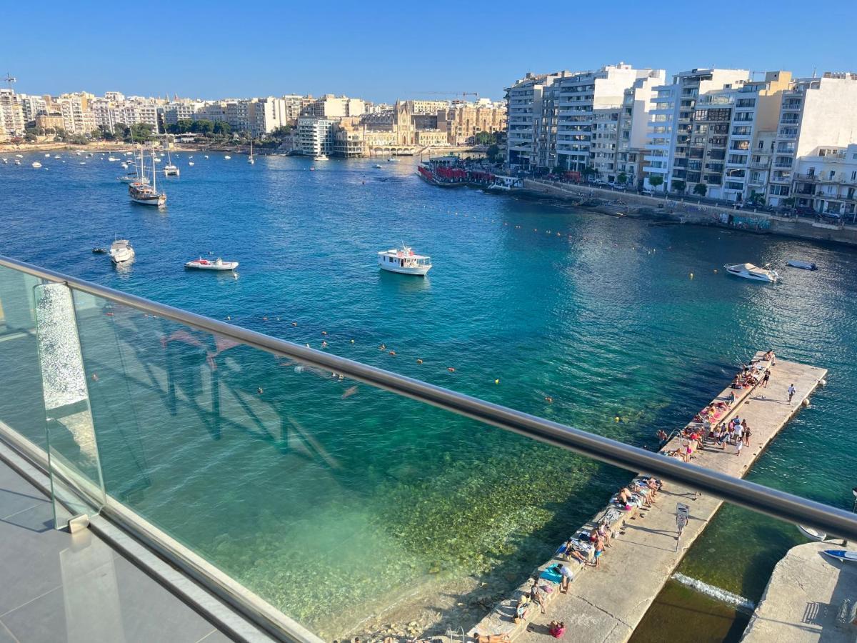 Seafront Two Bedroom Apartment Saint Julian's エクステリア 写真
